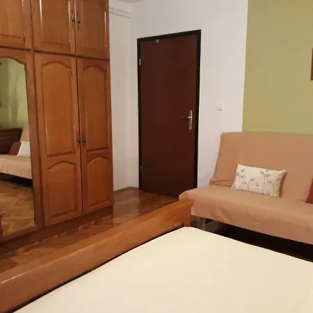 Nevia Apartment